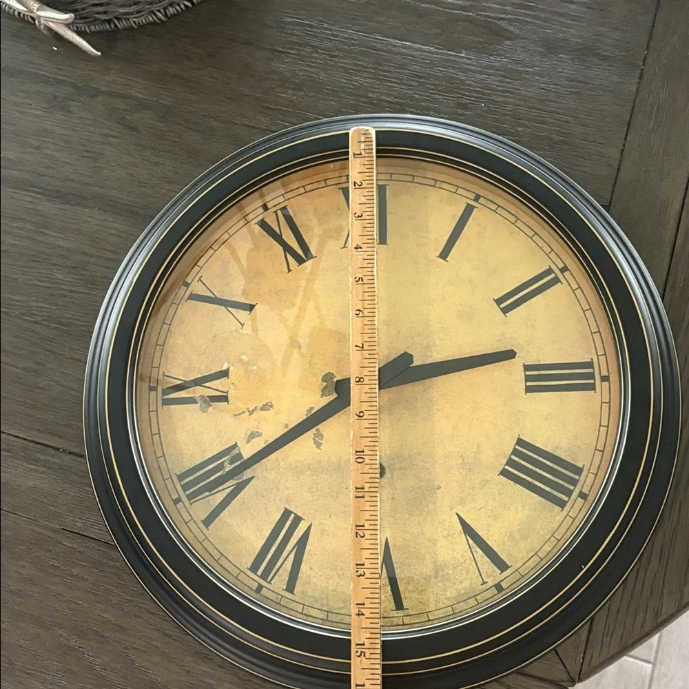 Hanging Tuscan Roman Numeral Clock (battery not included)